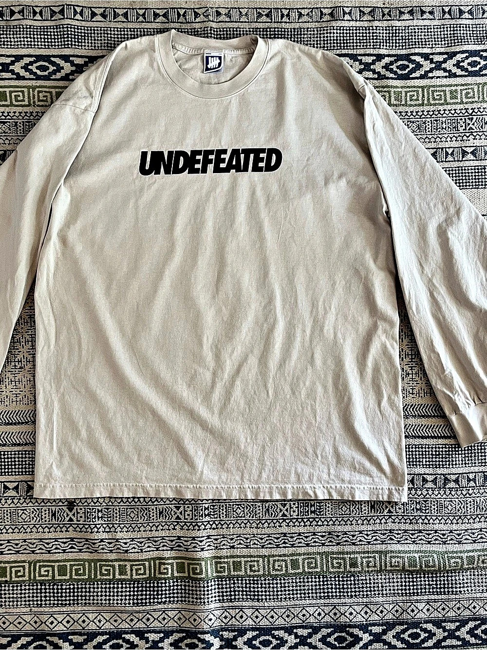 UNDEFEATED Long Sleeve Tee Beige XL